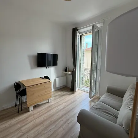 Apartment La Suquette Cosy 3 Pieces *